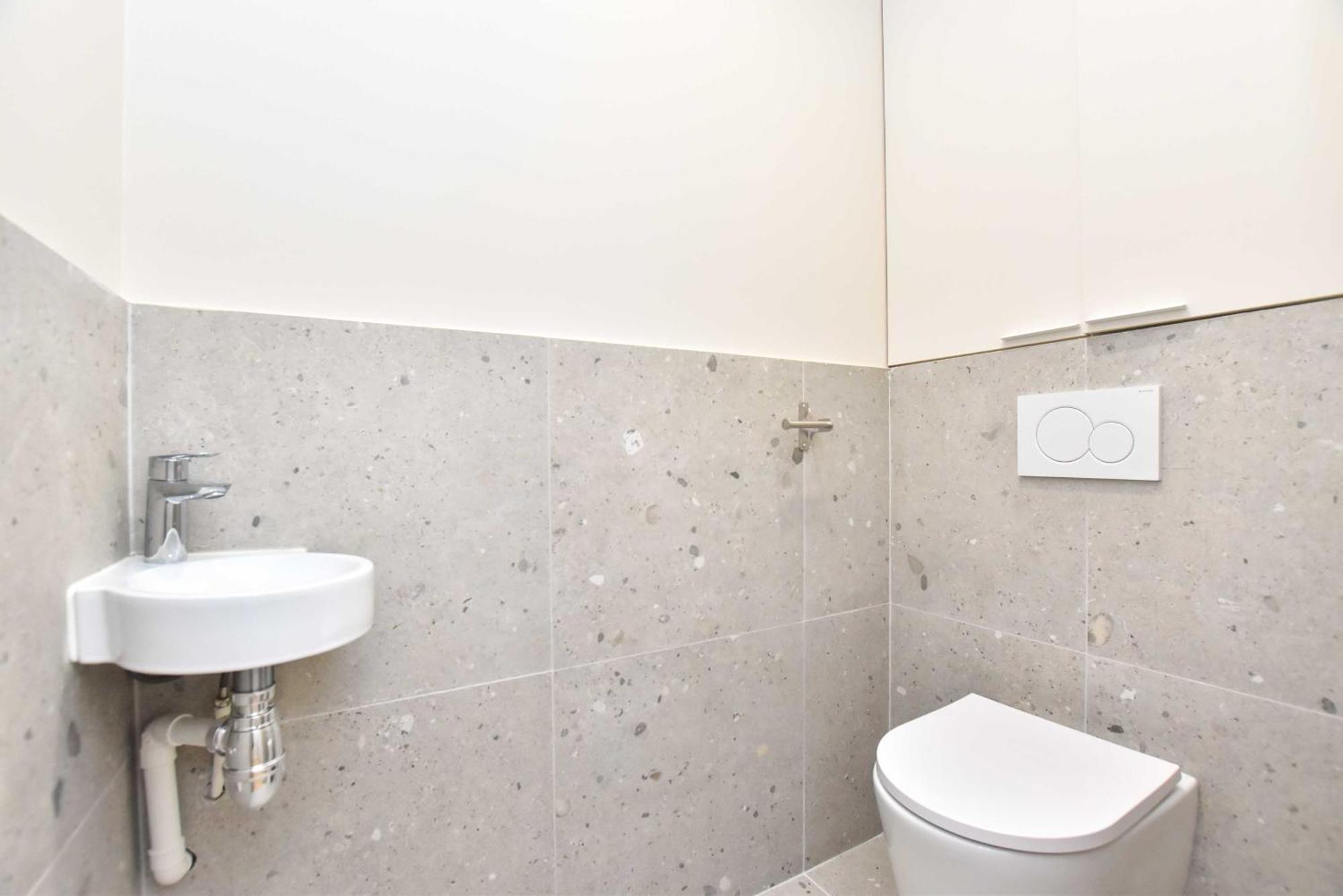 Peaceful - 2br-6p - Trocadero Apartment *